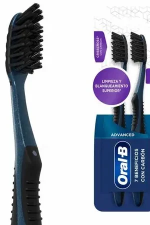 Cepillo Dental ORAL-B Advanced 7 Beneficios Paquete 2un Lusso