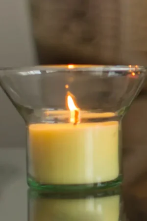 Artigianale Velón en Vidrio Lumia Estilo Campana / Otún